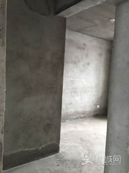 House_2751ed8f-300d-43eb-830f-9295c69083ae_big.jpg