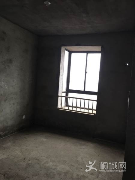 House_af8b4272-ce60-4ec6-b241-7535ec124350_big.jpg