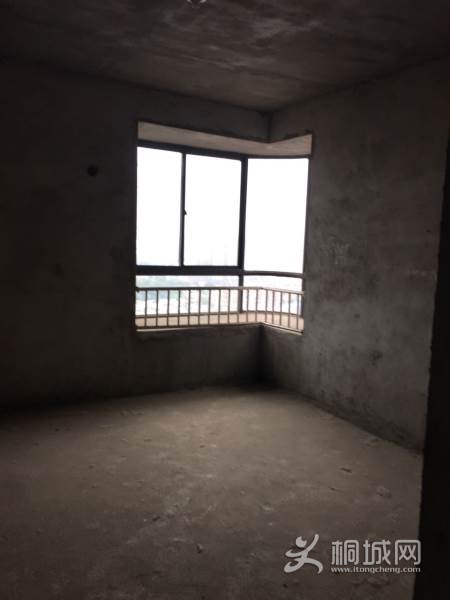 House_f8eec388-a977-41f0-8ca9-4157c9e32817_big.jpg