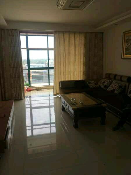house_6ff6364d-dff8-4ddb-9874-e1b774ac621e_big.jpeg