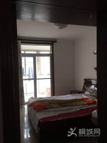 House_e67ab73e-bae0-446a-a02f-9ec30c99562e_big.jpg