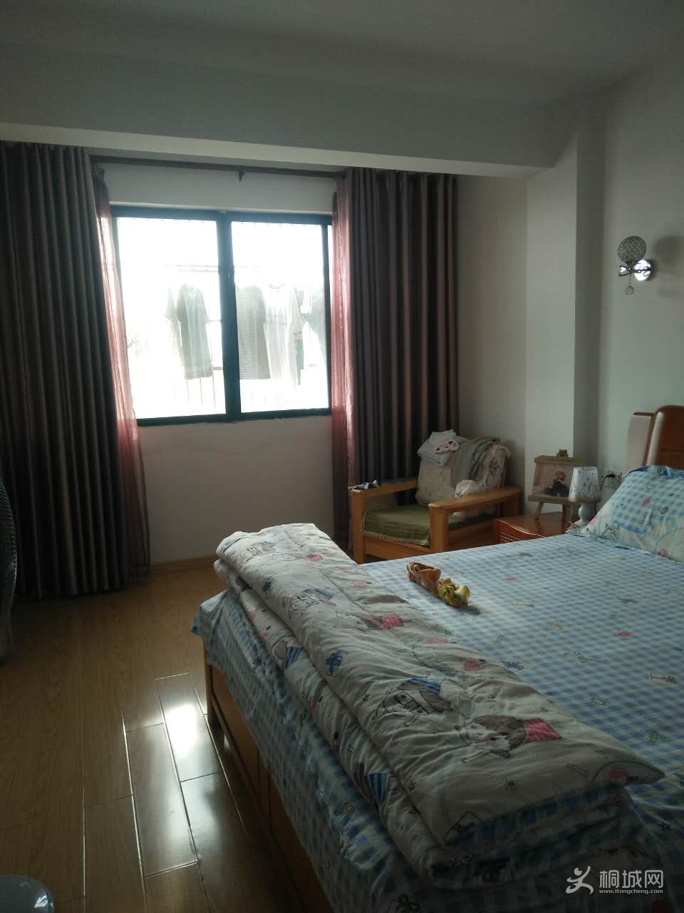 cd818cb5480e49be81cc2b9d28abfe57_.jpg