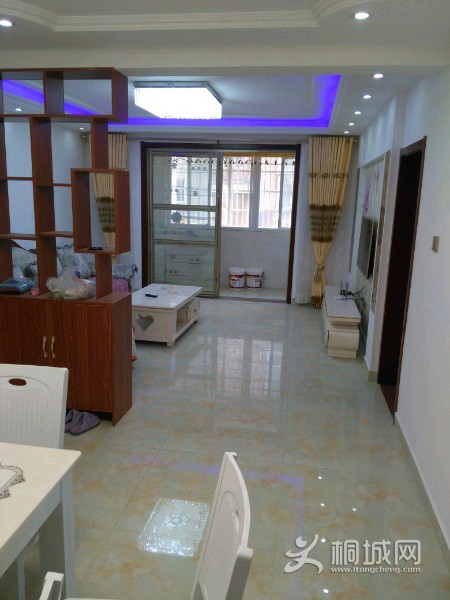 House_22de8084-78c0-4d59-938c-86bc87ca7e37_big.jpg