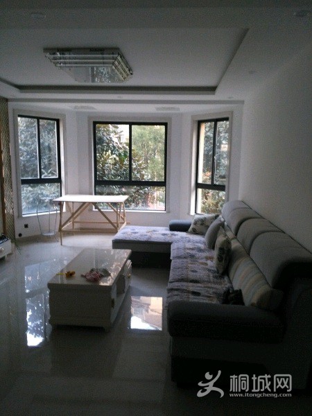House_bc5aafa8-8f5d-4ba9-8963-c19a1d8a6f9b_big.jpg