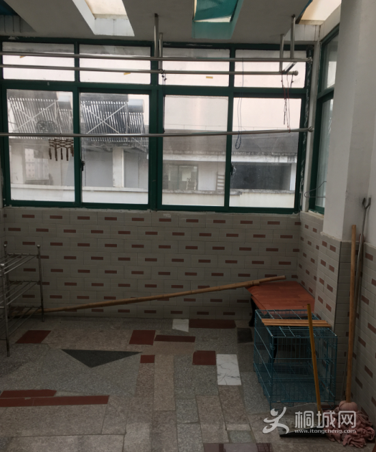 1513673918(1).png