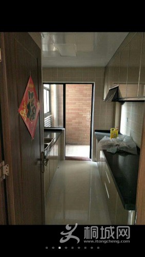 S80404-193027.jpg