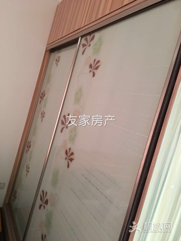 80463ab0-0192-48b3-ae50-3aacf5d97874.jpg