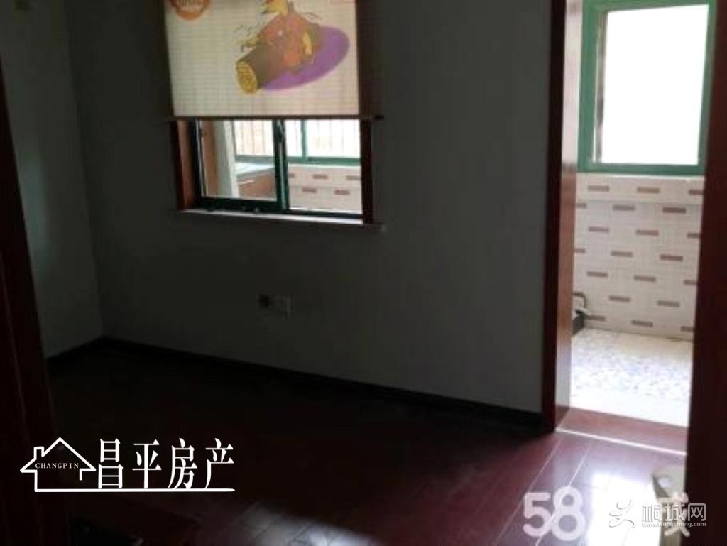 House_1f9b1672-808c-4b54-9b7d-885daef42396_big.jpg