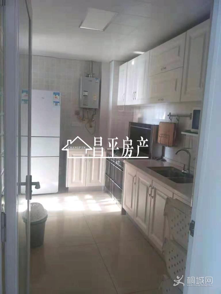 House_4f67620f-25bd-4d1d-84d9-6e348cc57434_big.jpg