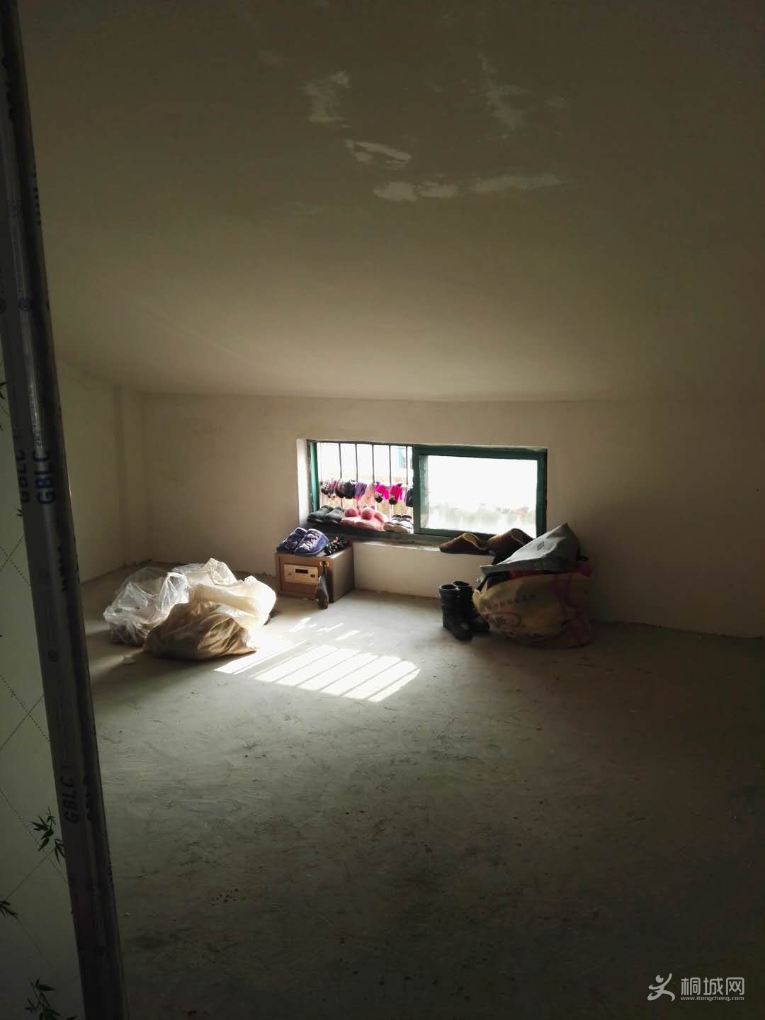 92290011636452582.jpg