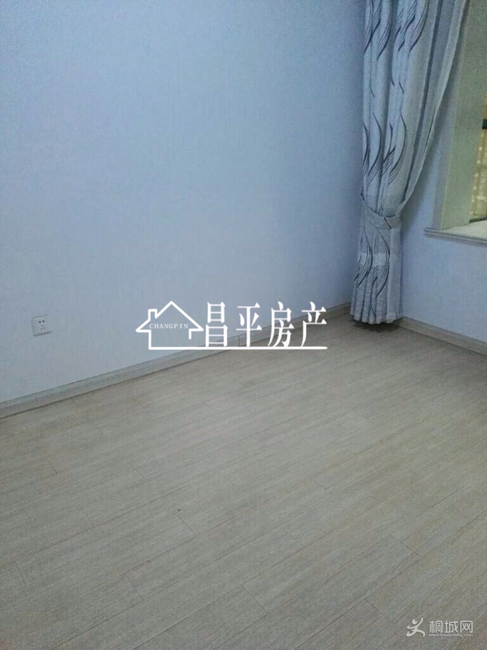 ZyjCS11KmOCAb1QIAADMhkSGEfY063 - ����.jpg