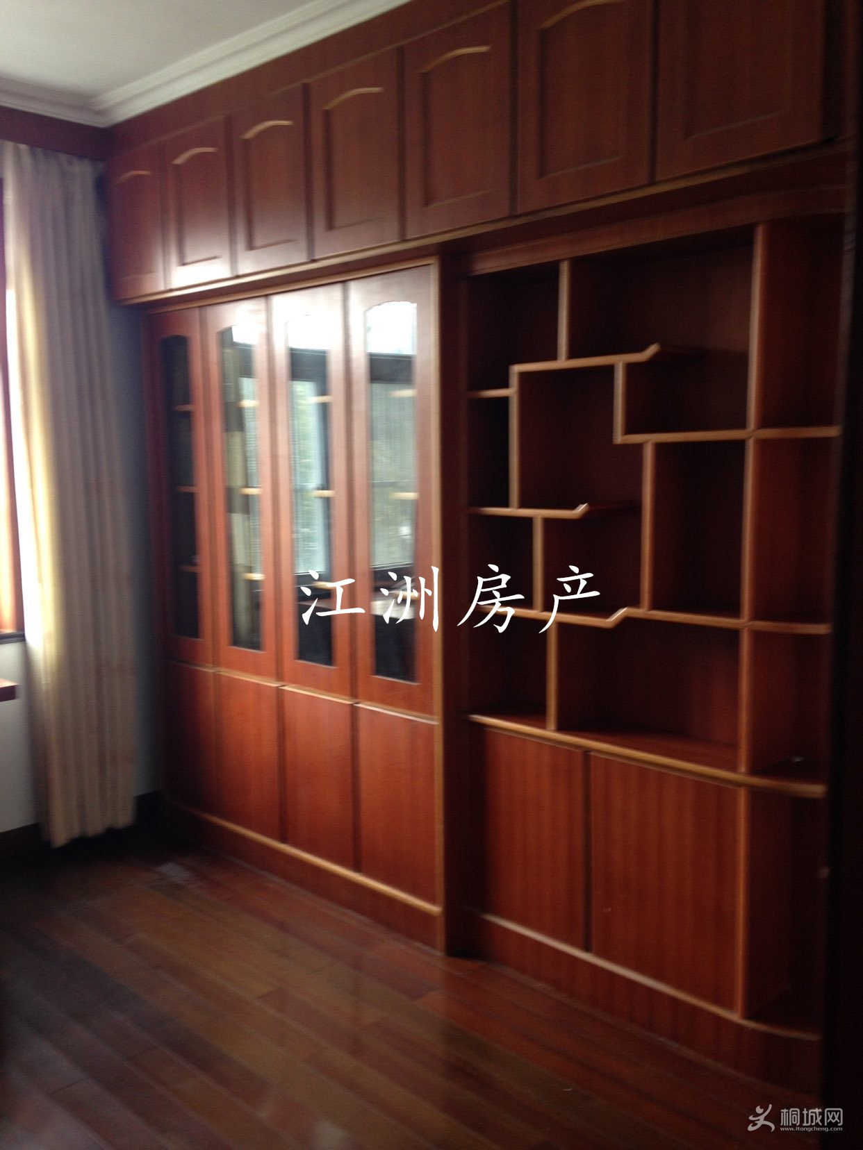 n_v2094eb280411f4705a80ac90ccc9b6a94.jpg