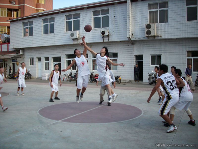 20080928_0c53c3698290f77693f78tBUV4sGfIcK.jpg