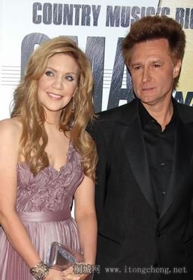 cma_krauss_waite_gallery__276x400.jpg