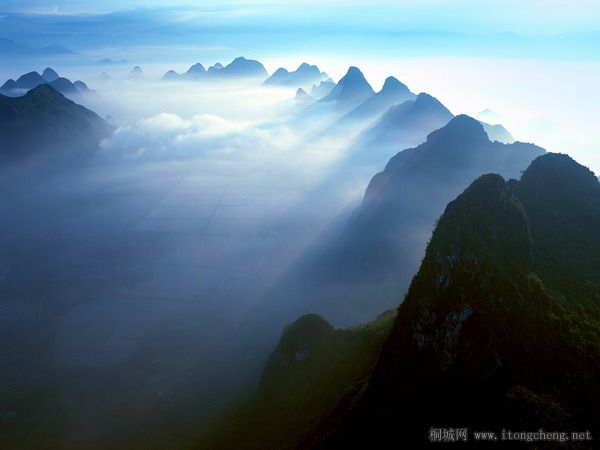 ��ɽ���ƺ�