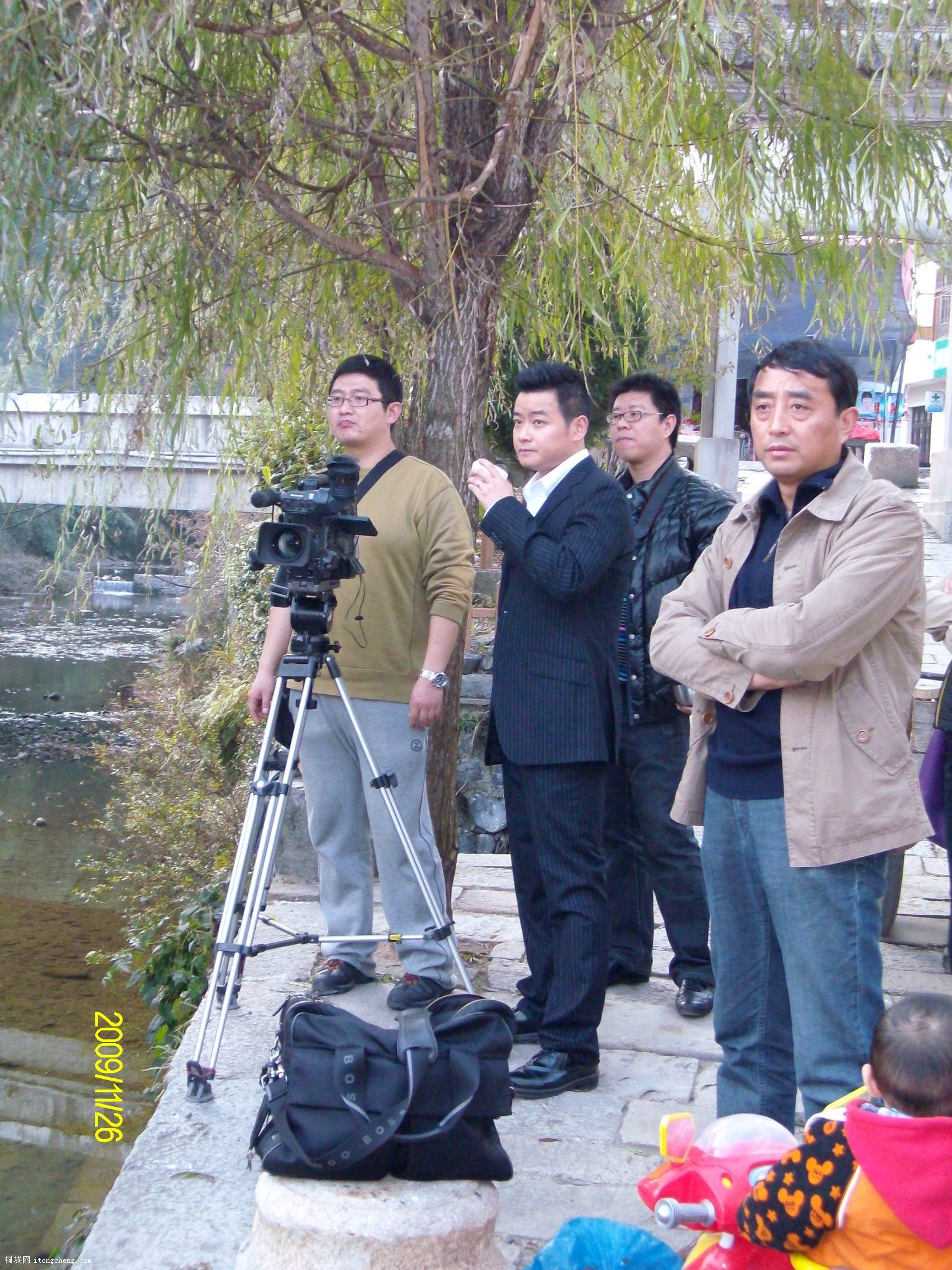 �����������ӵ��������������������Ѱ����Ŀ�ء�