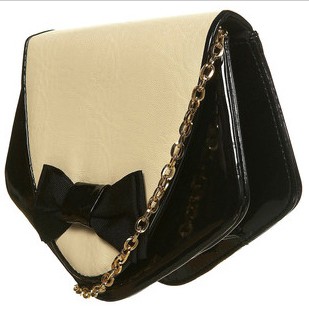 ������Ʒ ����ʽ���źڰ�ƴɫ�߹������С�� 